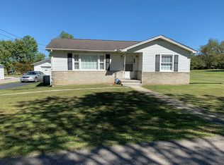234 Dearman St, Smithville, TN 37166