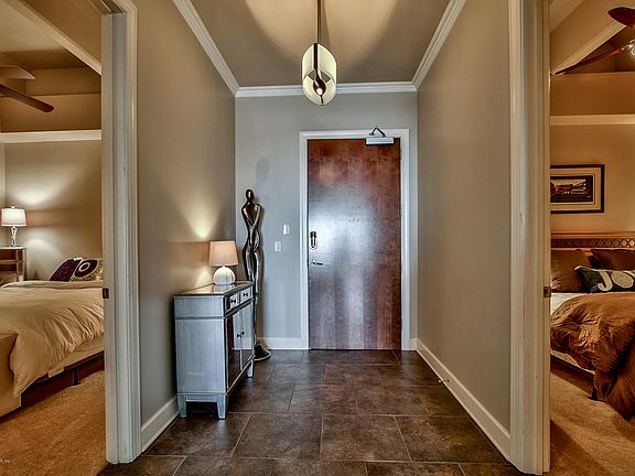 3rd image of 320 1ST Street N #811