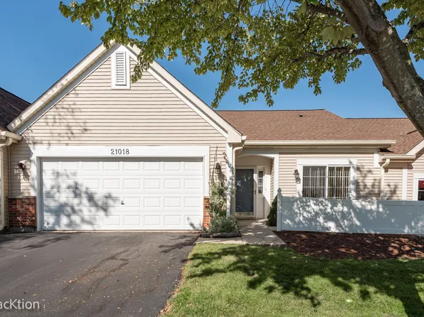 21018 W Snowberry Ln, Plainfield, IL 60544