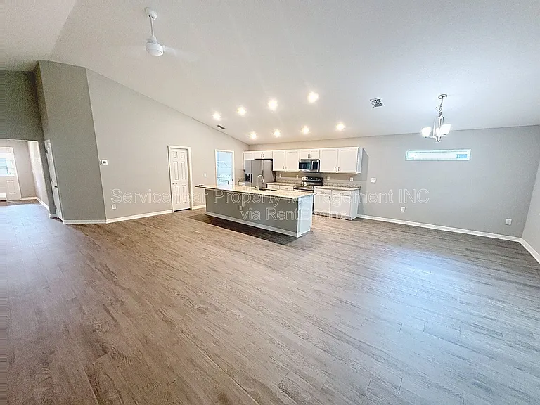 12111 Stone Pine St — Photo 8