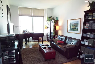 Rented by Bond New York