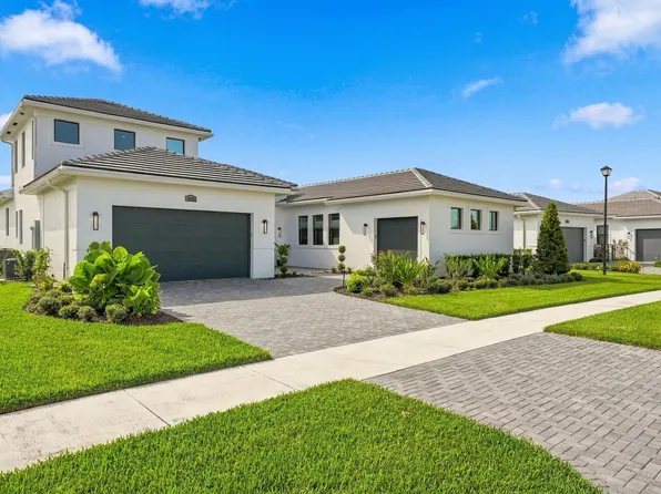 8483 SW FELICITA Way, Port St Lucie, FL 34987