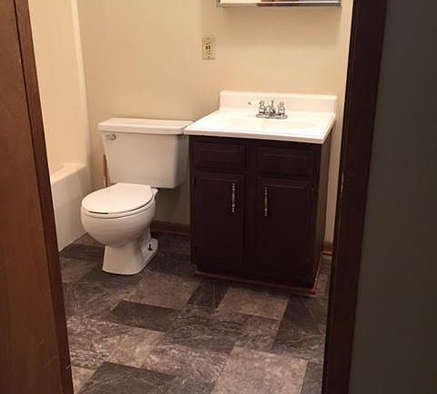 2nd image of 124 Mary Lee Dr