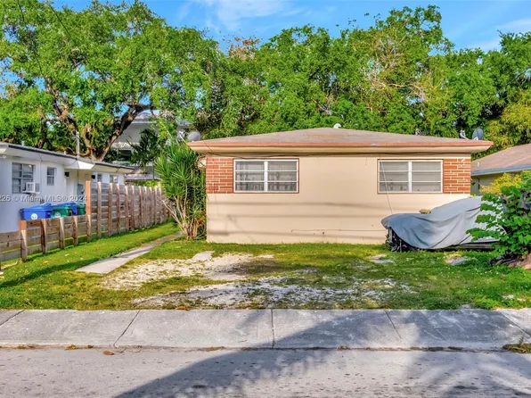 3170 Carter St, Miami, FL 33133