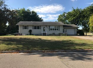 209 2nd St, Stephen, MN 56757
