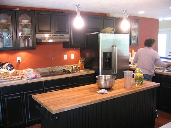 3rd image of 4110 SE Thornton Rd