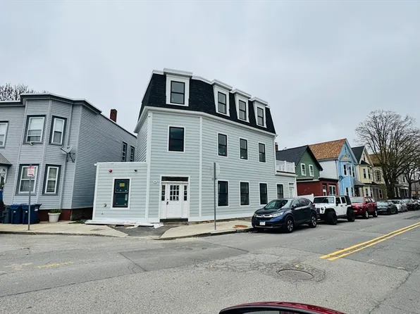 804-806 Saratoga St #1, Boston, MA 02128