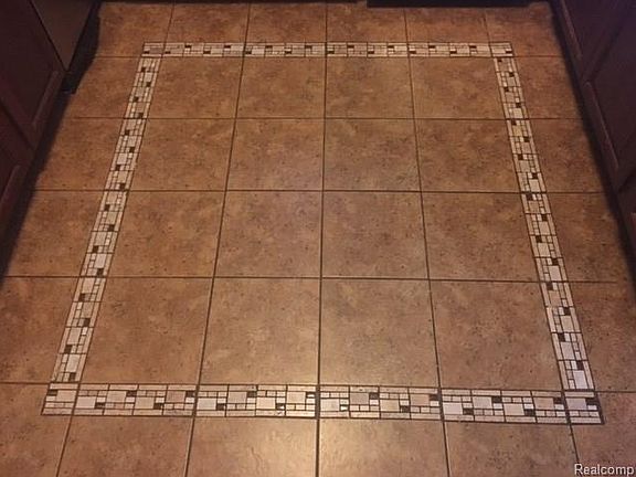 2nd image of 29246 W Chanticleer Dr #1
