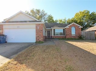 801 SW Cherokee Ct, Bentonville, AR 72712