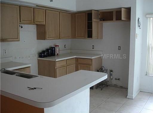 2nd image of 3254 Fairfield Dr