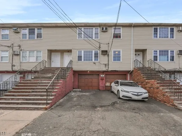 328 Bond St, Elizabeth City, NJ 07206