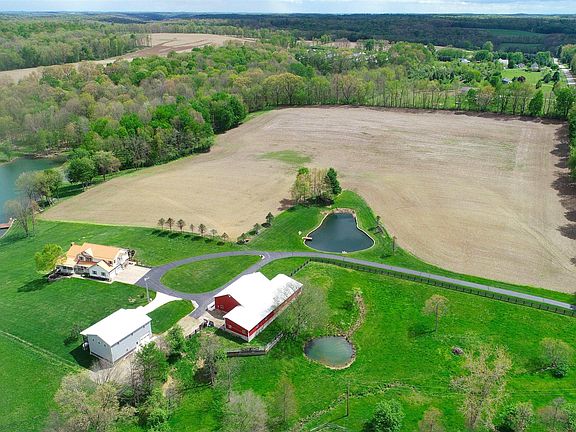 3rd image of 3870 Van Winkle Rd #P