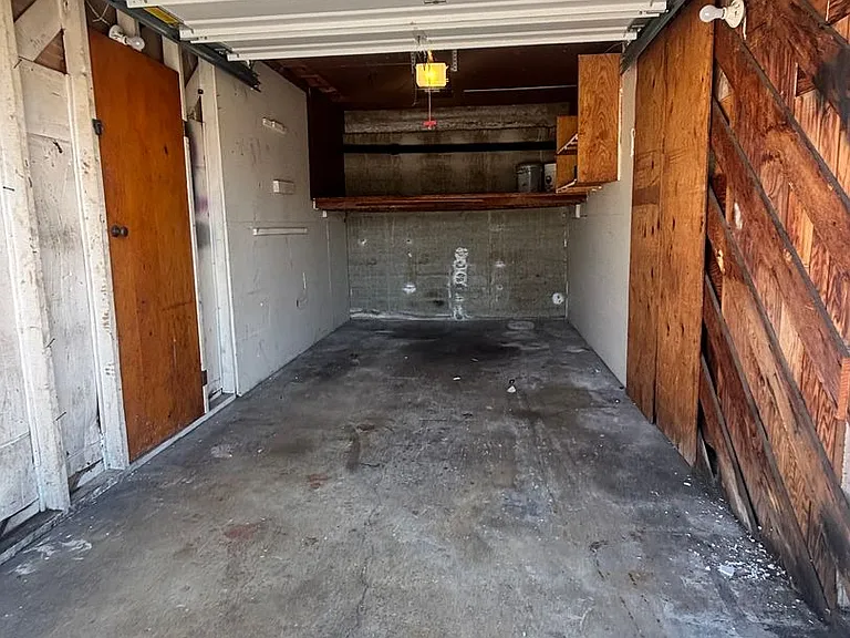 215 Avenida Granada — Photo 20