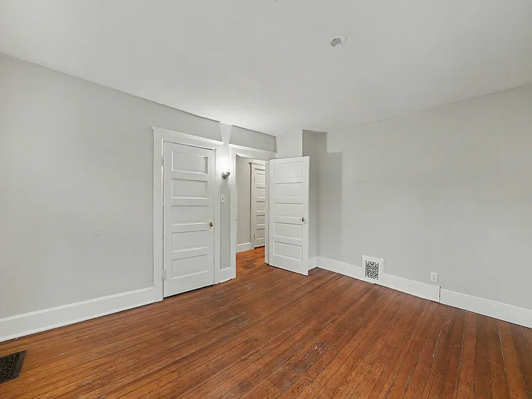 718 California Ave #1 — Photo 8