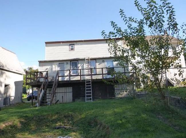 2nd image of 40 S Landvale St