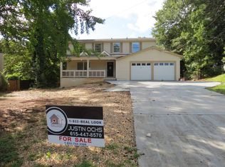 1382 Silver Lake Dr, Norcross, GA 30093
