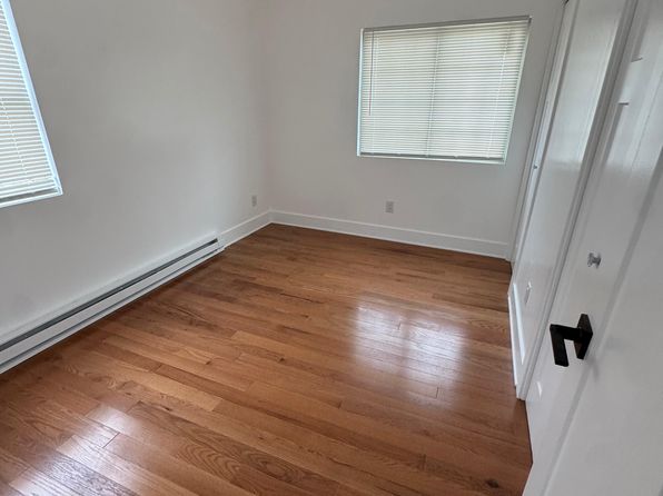 2535 Burnet Ave APT 10