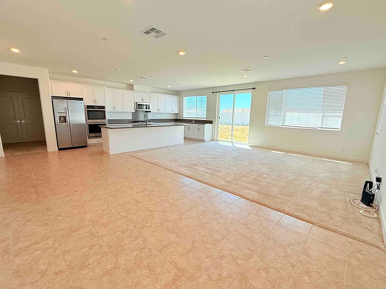 26541 Scotch Pine Cir — Photo 3