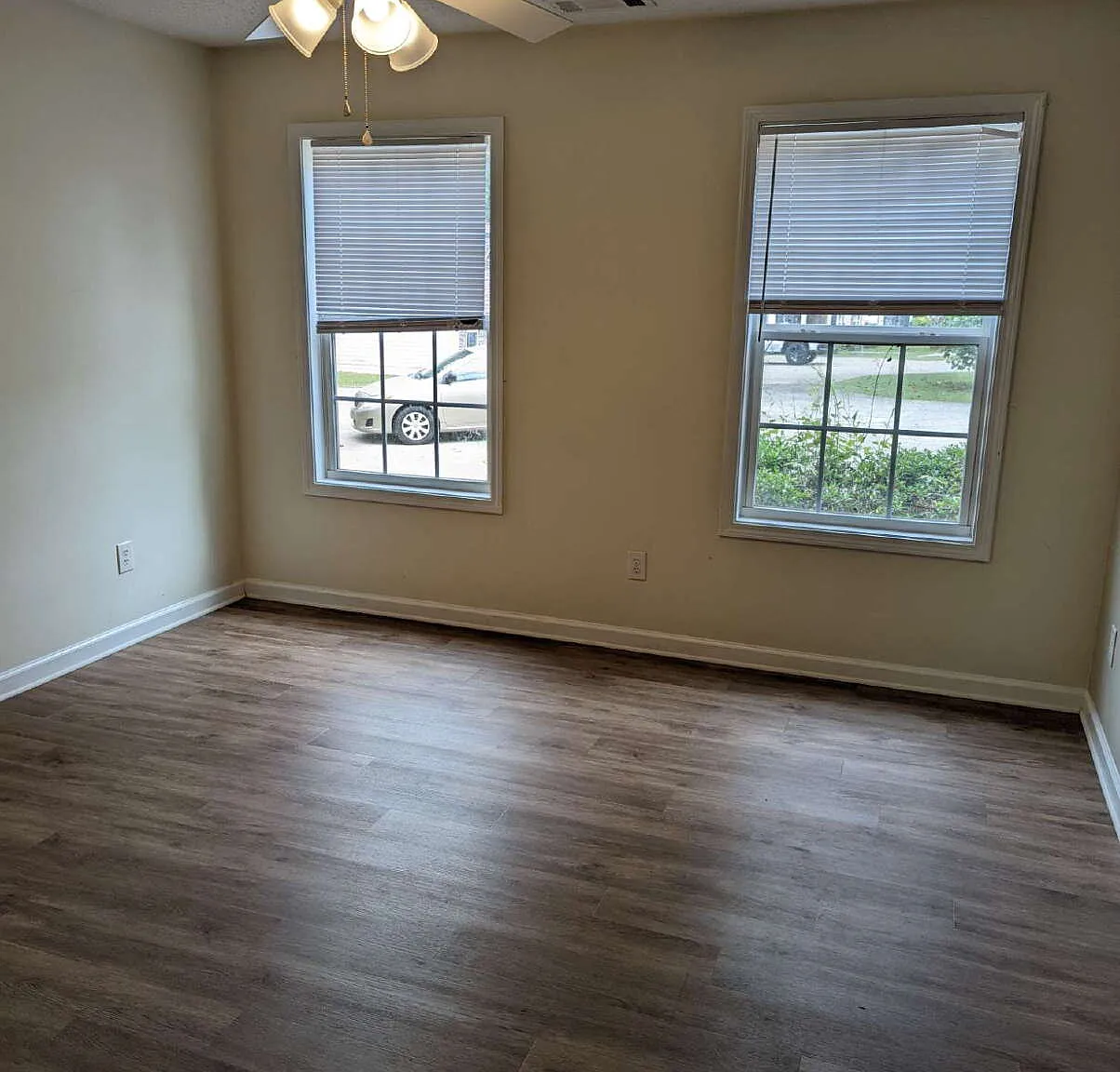 2 bed, 2.0 bath, 1100 sqft, $1,250 — Photo 3