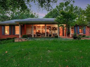 1931 Muir Woods Ln, Saint Louis, MO 63131