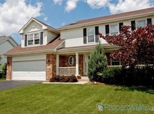 5280 Morningview Dr, Hoffman Estates, IL 60192