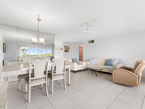 4th image of 1445 Atlantic Shores Boulevard #601