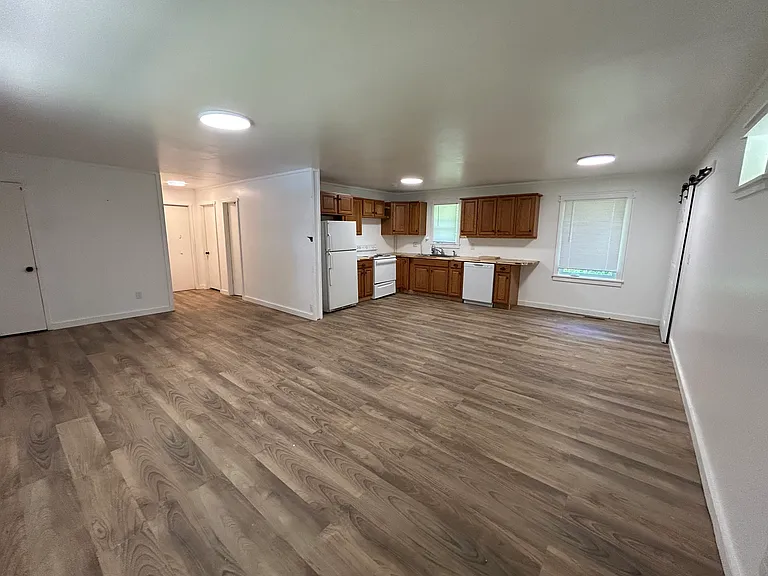 197 Tanasi Dr #B — Photo 5