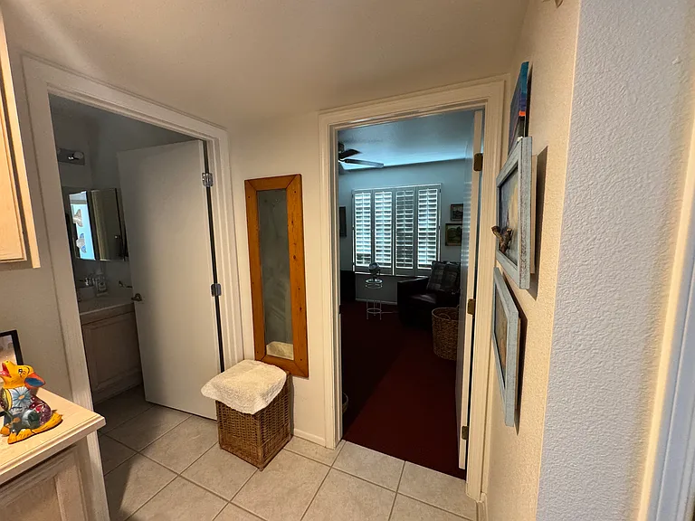 21603 N Yellowstone Ct #2 — Photo 2