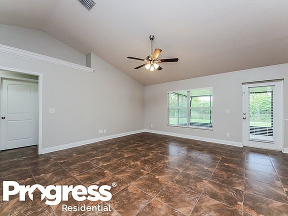 4th image of 2070 Antler Dr