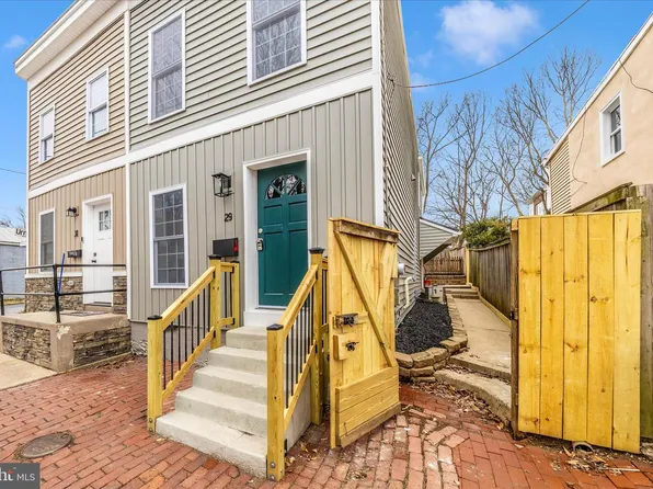 29 Winchester St, Frederick, MD 21701