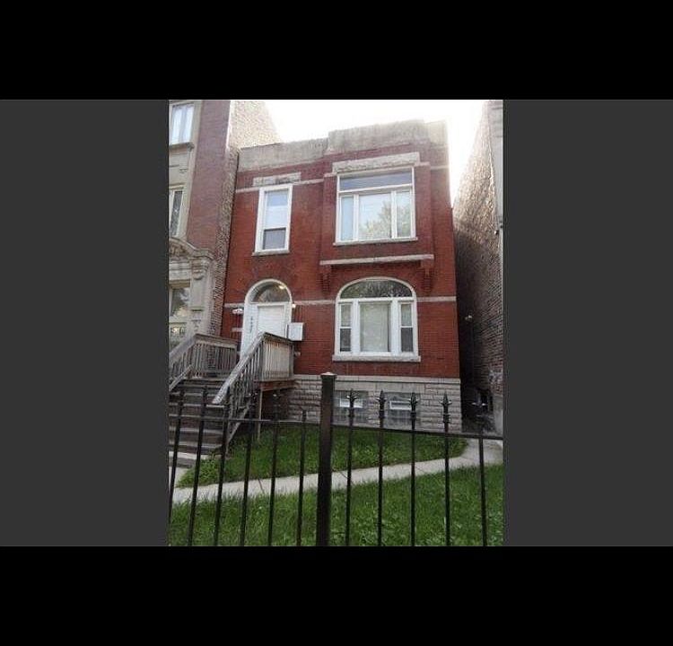 1st image of 4625 S Langley Ave #1