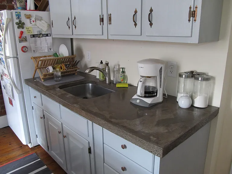 2429 Hanover Ave #B — Photo 3