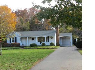 545 Apple Orchard Ln, Webster, NY 14580