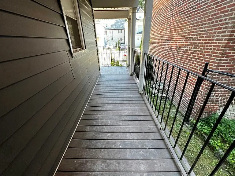 95 Norfolk St #1 — Photo 7