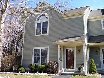 1st image of 4101 Buttonwood Ln