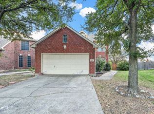 5428 Pecan Creek Cir, Fort Worth, TX 76244