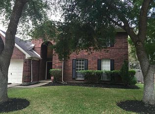 4402 W Thunderwood Cir, Fresno, TX 77545
