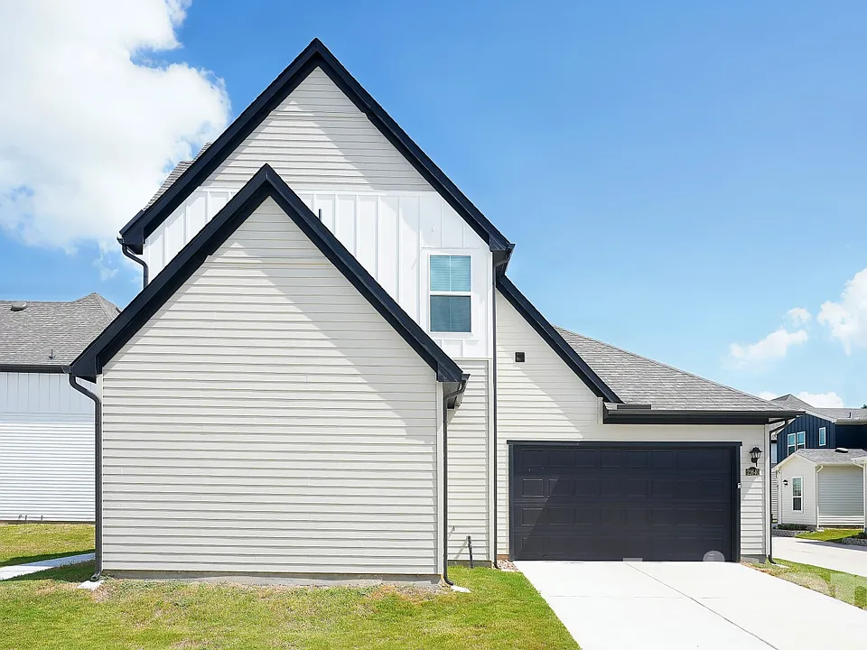 22640 Terazzo Dr