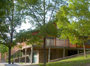 136 Premier Lane, Carbondale, IL 62902