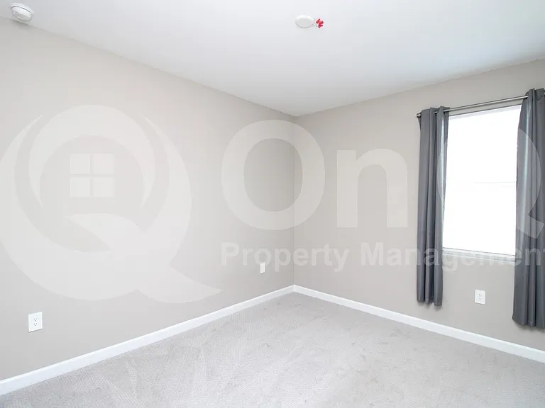 23979 W Verlea Dr — Photo 8
