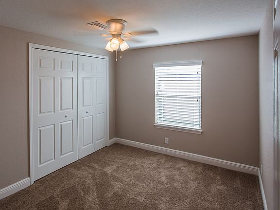 4th image of 7197 A Easy St #440