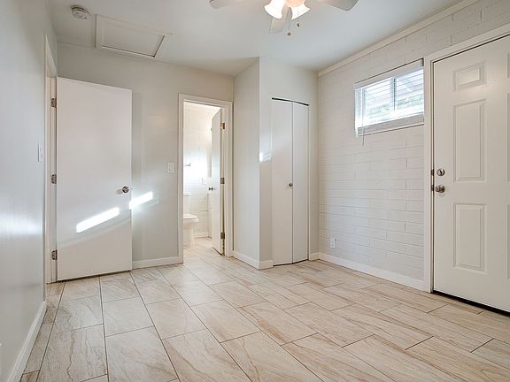 4th image of 206-216 E Jones St Unit 8