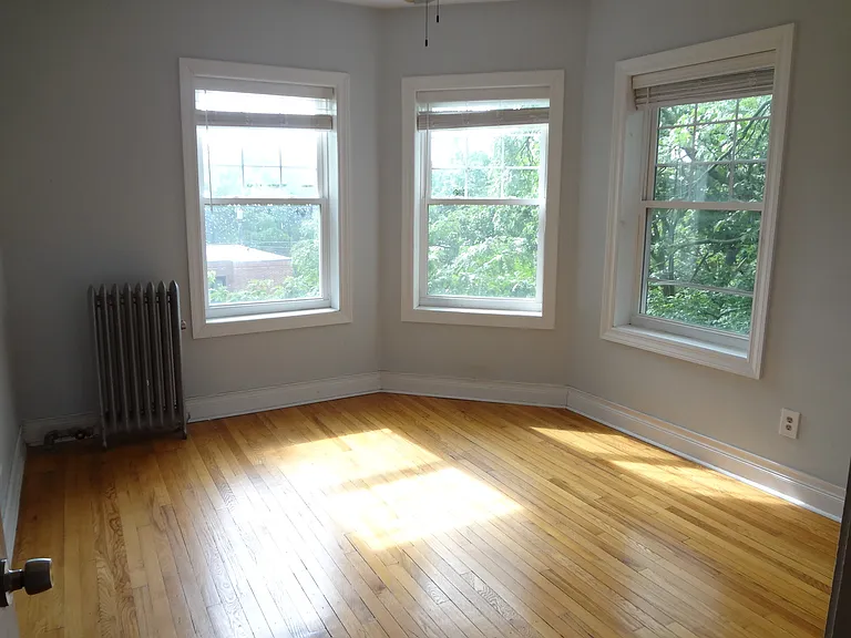5463 S Ingleside Ave #3W — Photo 6