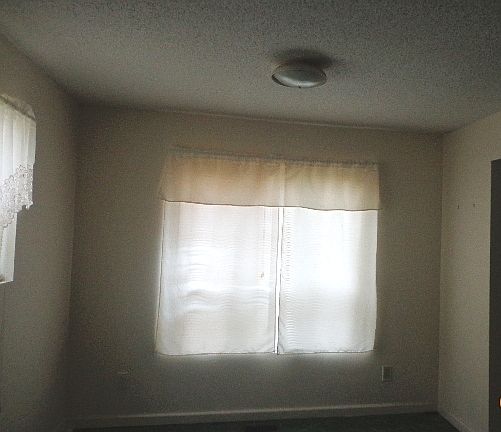 3rd image of 109 Kermit Dr