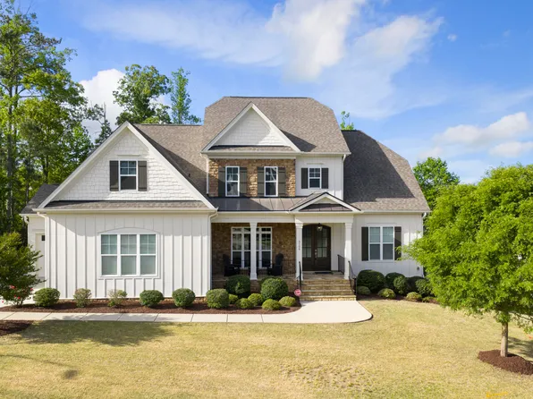 5109 Wainscott Way, Raleigh, NC 27612