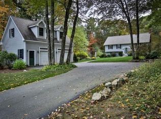 53 Granite St, Hopkinton, MA 01748