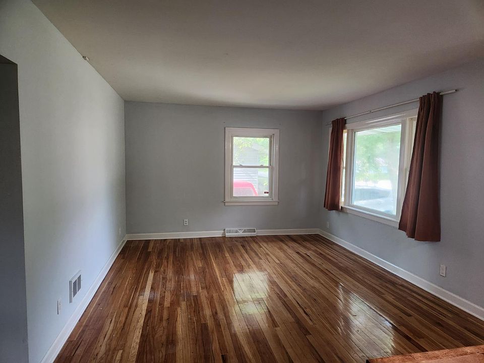 526 N Colfax St, Griffith, IN 46319 Zillow