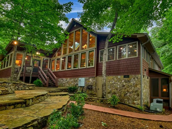 112 Wilscott Valley Dr, Morganton, GA 30560