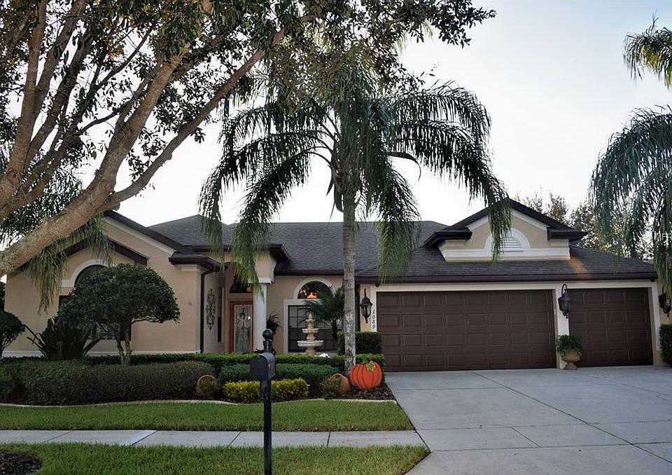 1st image of 1089 Golf View Estates Dr