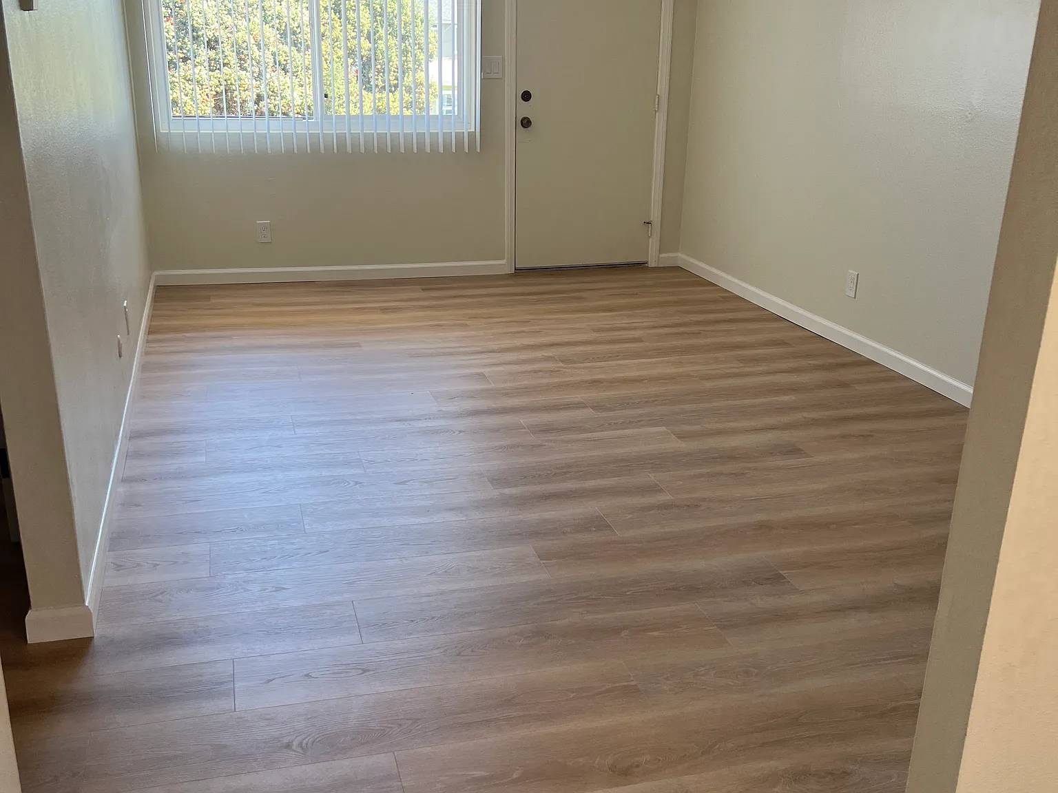 2 bed, 700 sqft, $2,000 — Photo 3